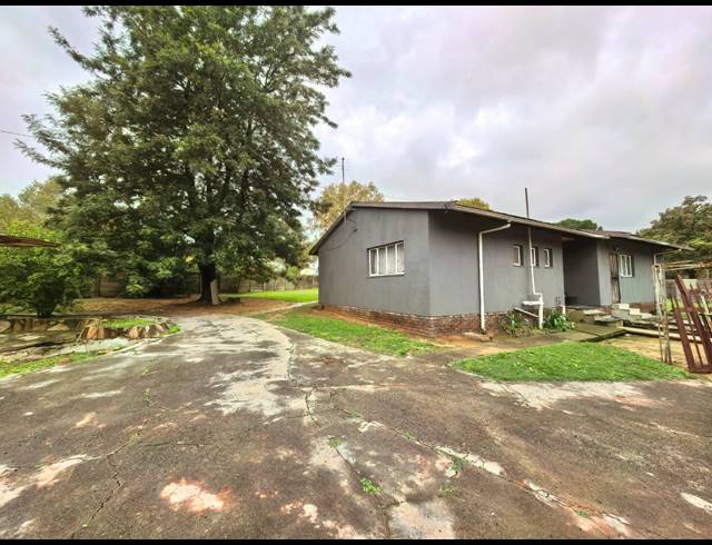 5 BEDROOM HOUSE FOR SALE IN SASOLBURG EXT 1